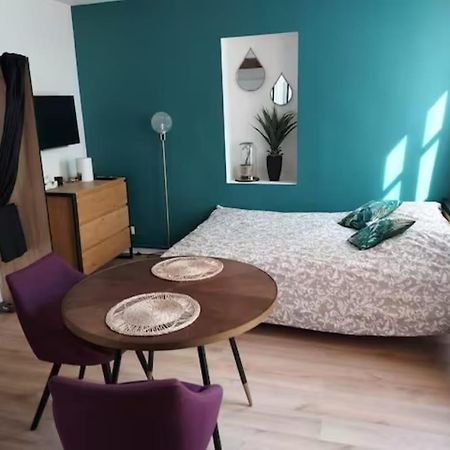 Charmant Studio Quartier Saint Louis A แวร์ซาย ภายนอก รูปภาพ